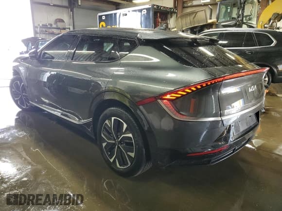 ✅ 2023 Kia EV6 Wind • VIN: KNDC34LA9P5157278 • Лот: 53803454. Опубликован ранее на Copart с пробегом 27 544 миль. Бесплатный доступ к архиву аукционных продаж из США и подробный отчёт об истории автомобиля на DreamBid. Изображение 2.