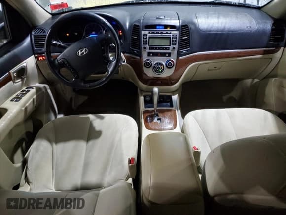 ✅ 2009 Hyundai Santa Fe GLS • VIN: 5NMSG73D09H328494 • Lot: 81545684. Listed on Copart with 137,647 mi. Free auction sales archive from the USA and detailed vehicle history report at DreamBid. Image 8.