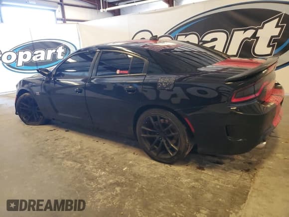 ✅ 2019 Dodge Charger Scat Pack • VIN: 2C3CDXGJ3KH742680 • Лот: 87060005. Опубликован ранее на Copart с пробегом 77 070 миль. Бесплатный доступ к архиву аукционных продаж из США и подробный отчёт об истории автомобиля на DreamBid. Изображение 2.