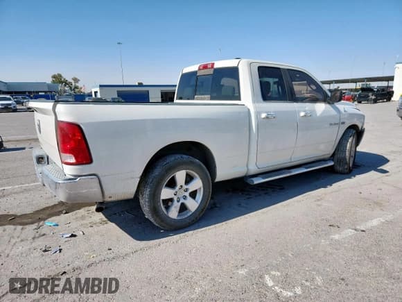 ✅ 2009 Dodge 1500 SLT • VIN: 1D3HB18T39S759929 • Lot: 58380285. Wystawiony na Copart z przebiegiem 167 094 mil. Bezpłatny archiwum sprzedaży aukcyjnych z USA i szczegółowy raport historii pojazdu na DreamBid. Zdjęcie 3.