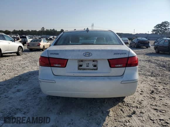 ✅ 2010 Hyundai Sonata GLS • VIN: 5NPET4AC2AH656721 • Lot: 80732015. Listed on Copart with 205,552 mi miles. Access the free auction sales archive from the USA and view a detailed vehicle history report at DreamBid. Image 6.