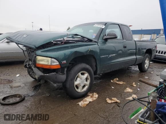 ✅ 1999 Dodge Dakota SLT • VIN: 1B7GL22X3XS146094 • Lot: 87351634. Wystawiony na Copart z przebiegiem 217 681 mil. Bezpłatny archiwum sprzedaży aukcyjnych z USA i szczegółowy raport historii pojazdu na DreamBid. Zdjęcie 1.