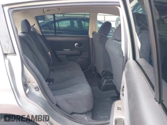 ✅ 2012 Nissan Versa S • VIN: 3N1BC1CP9CK295078 • Лот: 42906194. Опубликован ранее на IAAI с пробегом 81 250 миль. Бесплатный доступ к архиву аукционных продаж из США и подробный отчёт об истории автомобиля на DreamBid. Изображение 8.