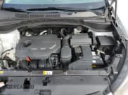 ✅ 2017 Hyundai Santa Fe 2.4L • VIN: 5XYZU3LB9HG430643 • Lot: 91221195. Wystawiony na Copart z przebiegiem 80 521 mil. Bezpłatny archiwum sprzedaży aukcyjnych z USA i szczegółowy raport historii pojazdu na DreamBid. Zdjęcie 17.