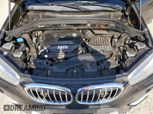 ✅ 2016 BMW X1 xDrive28i • VIN: WBXHT3Z35G4A48725 • Lot: 66960675. Wystawiony na Copart z przebiegiem 79 297 mil. Bezpłatny archiwum sprzedaży aukcyjnych z USA i szczegółowy raport historii pojazdu na DreamBid. Zdjęcie 12.