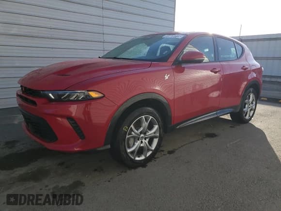 ✅ 2024 Dodge Hornet R/T • VIN: ZACPDFCW3R3A30386 • Lot: 89825115. Listed on Copart with 39,593 mi. Free auction sales archive from the USA and detailed vehicle history report at DreamBid. Image 1.