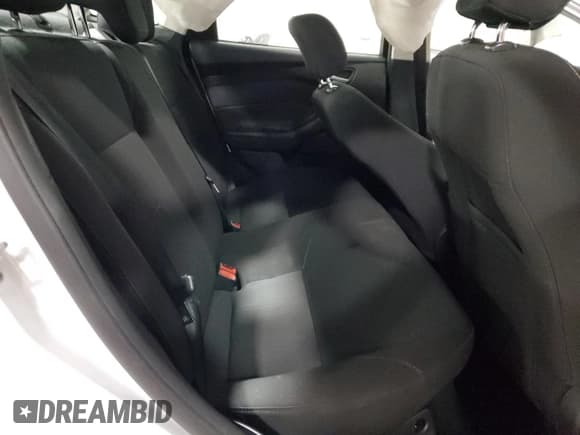 ✅ 2017 Ford Focus SE • VIN: 1FADP3F21HL304929 • Lot: 89460565. Wystawiony na Copart z przebiegiem Nie podano. Bezpłatny archiwum sprzedaży aukcyjnych z USA i szczegółowy raport historii pojazdu na DreamBid. Zdjęcie 10.