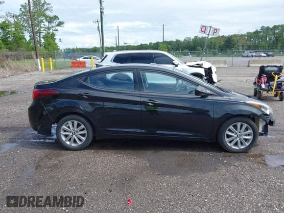 ✅ 2016 Hyundai Elantra SE • VIN: 5NPDH4AE9GH719899 • Lot: 42430799. Listed on IAAI with 150,231 mi. Free auction sales archive from the USA and detailed vehicle history report at DreamBid. Image 13.