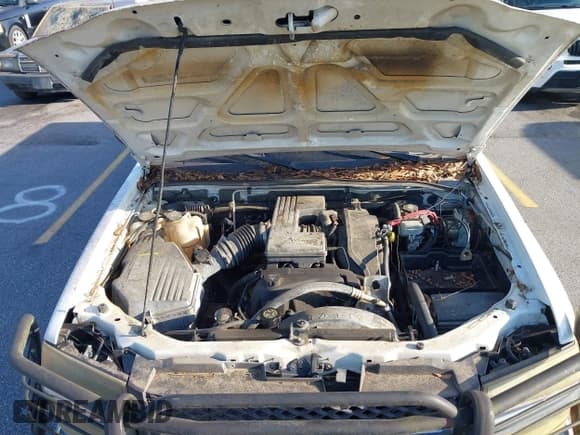 ✅ 2005 Chevrolet Colorado 1SF LS Z71 • VIN: 1GCDS136858147306 • Лот: 42878347. Опубликован ранее на IAAI с пробегом 244 307 миль. Бесплатный доступ к архиву аукционных продаж из США и подробный отчёт об истории автомобиля на DreamBid. Изображение 10.