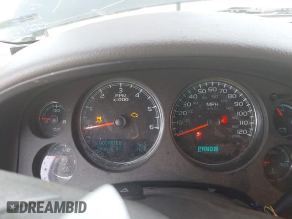 ✅ 2014 GMC Yukon XL SLT • VIN: 1GKS2KE74ER213562 • Лот: 41493559. Опубликован ранее на IAAI с пробегом 253 616 миль. Бесплатный доступ к архиву аукционных продаж из США и подробный отчёт об истории автомобиля на DreamBid. Изображение 7.