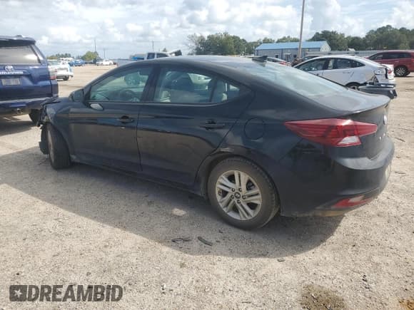 ✅ 2019 Hyundai Elantra SEL • VIN: 5NPD84LF4KH497478 • Лот: 82286005. Опубликован ранее на Copart с пробегом 110 464 миль. Бесплатный доступ к архиву аукционных продаж из США и подробный отчёт об истории автомобиля на DreamBid. Изображение 2.