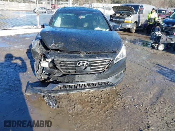 ✅ 2015 Hyundai Sonata Sport • VIN: 5NPE34AB6FH248947 • Lot: 41384485. Wystawiony na IAAI z przebiegiem Nie podano. Bezpłatny archiwum sprzedaży aukcyjnych z USA i szczegółowy raport historii pojazdu na DreamBid. Zdjęcie 11.