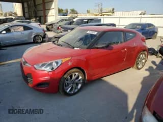 ✅ 2016 Hyundai Veloster • VIN: KMHTC6AD3GU303443 • Lot: 75228464. Wystawiony na Copart z przebiegiem 83 676 mil. Bezpłatny archiwum sprzedaży aukcyjnych z USA i szczegółowy raport historii pojazdu na DreamBid. Zdjęcie 1.