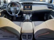 ✅ 2020 Honda Clarity • VIN: JHMZC5F1XLC001329 • Lot: 94188745. Wystawiony na Copart z przebiegiem 44 884 mil. Bezpłatny archiwum sprzedaży aukcyjnych z USA i szczegółowy raport historii pojazdu na DreamBid. Zdjęcie 8.