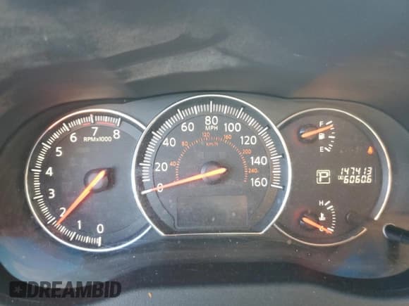 ✅ 2013 Nissan Maxima S • VIN: 1N4AA5AP2DC829706 • Lot: 86592705. Wystawiony na Copart z przebiegiem 147 413 mil. Bezpłatny archiwum sprzedaży aukcyjnych z USA i szczegółowy raport historii pojazdu na DreamBid. Zdjęcie 9.