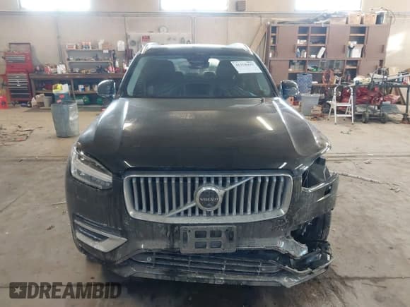 ✅ 2023 Volvo XC90 Plus • VIN: YV4062PN6P1993341 • Лот: 41358443. Опубликован ранее на IAAI с пробегом 54 753 миль. Бесплатный доступ к архиву аукционных продаж из США и подробный отчёт об истории автомобиля на DreamBid. Изображение 12.