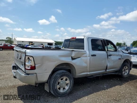 ✅ 2012 Ram 2500 SLT • VIN: 3C6TD5DT2CG184738 • Lot: 64997615. Wystawiony na Copart z przebiegiem Nie podano. Bezpłatny archiwum sprzedaży aukcyjnych z USA i szczegółowy raport historii pojazdu na DreamBid. Zdjęcie 3.