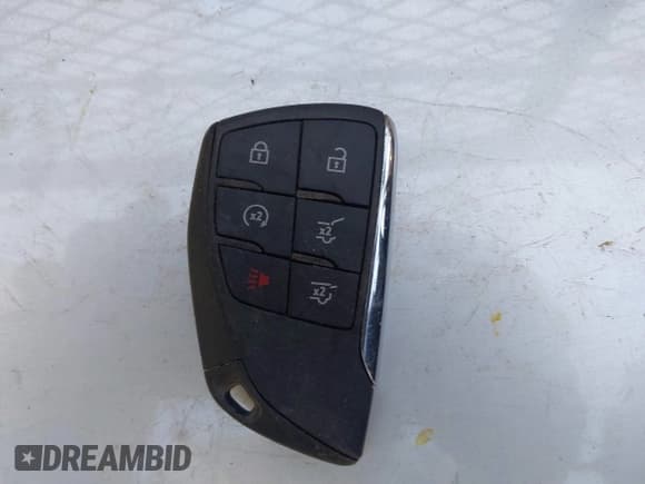 ✅ 2023 Chevrolet Suburban Premier • VIN: 1GNSKFKD0PR264984 • Лот: 43418237. Опубликован ранее на IAAI с пробегом 79 011 миль. Бесплатный доступ к архиву аукционных продаж из США и подробный отчёт об истории автомобиля на DreamBid. Изображение 11.