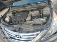 ✅ 2014 Hyundai Sonata SE • VIN: 5NPEC4AC9EH829415 • Lot: 66841945. Wystawiony na Copart z przebiegiem 118 846 mil. Bezpłatny archiwum sprzedaży aukcyjnych z USA i szczegółowy raport historii pojazdu na DreamBid. Zdjęcie 11.