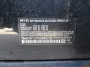 ✅ 2020 BMW 3 Series 330i xDrive • VIN: 3MW5R7J0XL8B45718 • Lot: 43351670. Wystawiony na IAAI z przebiegiem 89 335 mil. Bezpłatny archiwum sprzedaży aukcyjnych z USA i szczegółowy raport historii pojazdu na DreamBid. Zdjęcie 9.