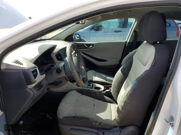 2018 Hyundai Ioniq Blue с VIN KMHC65LC3JU087204, выставлен на аукционе Copart как лот 74243354 с пробегом Не указан миль и На запчасти • Non repairable. История ставок и продаж доступна на DreamBid. Изображение 7.