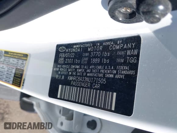 ✅ 2022 Hyundai Venue SEL • VIN: KMHRC8A33NU171505 • Lot: 42041443. Listed on IAAI with 37,908 mi. Free auction sales archive from the USA and detailed vehicle history report at DreamBid. Image 9.