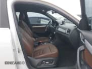 ✅ 2017 Audi Q3 Prestige • VIN: WA1GCCFS0HR013445 • Lot: 41625580. Listed on IAAI with 79,110 mi. Free auction sales archive from the USA and detailed vehicle history report at DreamBid. Image 5.