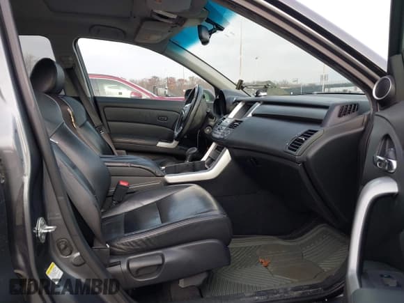 ✅ 2008 Acura RDX • VIN: 5J8TB18208A001983 • Лот: 43693940. Опубликован ранее на IAAI с пробегом 204 091 миль. Бесплатный доступ к архиву аукционных продаж из США и подробный отчёт об истории автомобиля на DreamBid. Изображение 5.