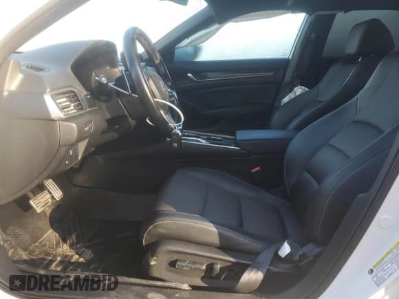 ✅ 2019 Honda Accord Sport • VIN: 1HGCV2F34KA802626 • Lot: 83956505. Wystawiony na Copart z przebiegiem 171 666 mil. Bezpłatny archiwum sprzedaży aukcyjnych z USA i szczegółowy raport historii pojazdu na DreamBid. Zdjęcie 7.