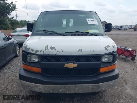✅ 2011 Chevrolet Express Cargo • VIN: 1GCWGFBA8B1153429 • Лот: 42541477. Опубликован ранее на IAAI с пробегом 622 878 миль. Бесплатный доступ к архиву аукционных продаж из США и подробный отчёт об истории автомобиля на DreamBid. Изображение 12.