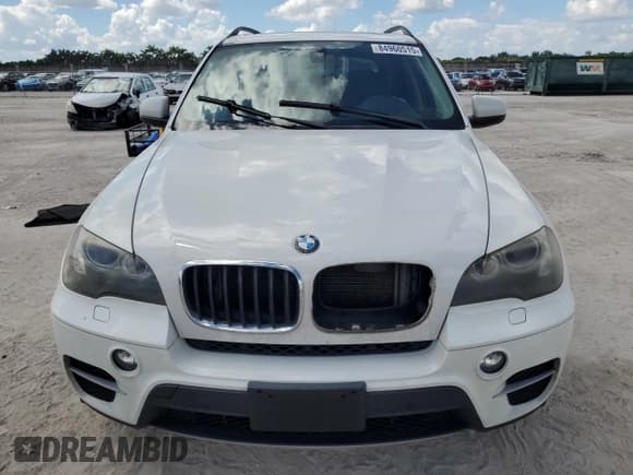 ✅ 2011 BMW X5 35i • VIN: 5UXZV4C59BL410044 • Lot: 84960515. Listed on Copart with 223,553 mi. Free auction sales archive from the USA and detailed vehicle history report at DreamBid. Image 5.