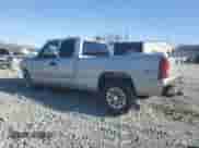 ✅ 2005 Chevrolet Silverado 1500 LS • VIN: 1GCEK19V15E228779 • Lot: 48576275. Wystawiony na Copart z przebiegiem Nie podano mil. Skorzystaj z bezpłatnego archiwum sprzedaży aukcyjnych z USA i zobacz szczegółowy raport historii pojazdu na DreamBid. Zdjęcie 2.