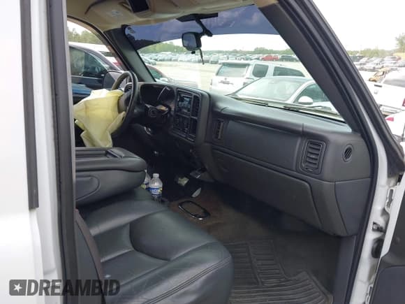 ✅ 2007 Chevrolet Silverado 1500 LS • VIN: 2GCEC13V071168584 • Lot: 43307357. Listed on IAAI with 76,860 mi. Free auction sales archive from the USA and detailed vehicle history report at DreamBid. Image 5.