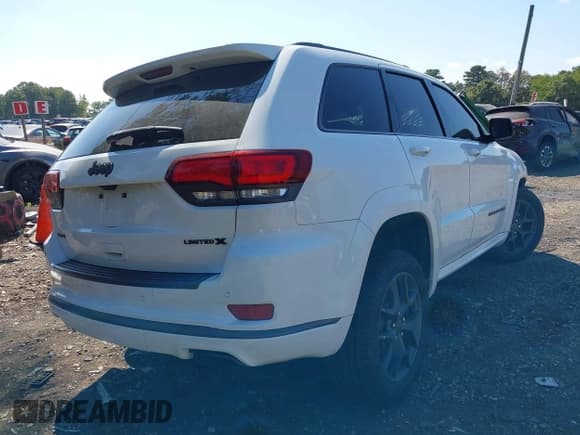 ✅ 2020 Jeep Grand Cherokee Limited • VIN: 1C4RJFBG1LC143494 • Лот: 43270601. Опубликован ранее на IAAI с пробегом 68 669 миль. Бесплатный доступ к архиву аукционных продаж из США и подробный отчёт об истории автомобиля на DreamBid. Изображение 4.