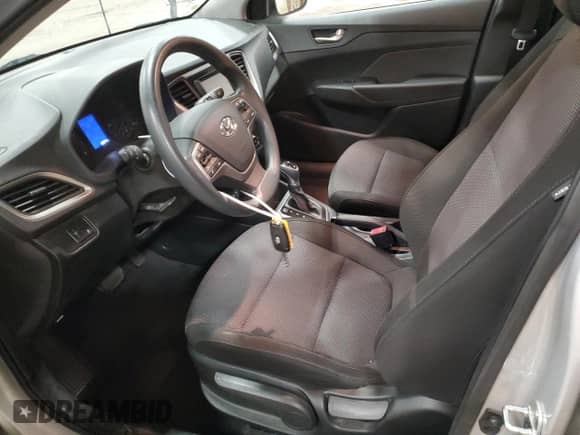 2019 Hyundai Accent SE z VIN 3KPC24A39KE044175, wystawiony jako Copart lot #49423294 z przebiegiem 62 244 mil mil oraz . Historia ofert i sprzedaży dostępna na DreamBid. Obrazek 7.