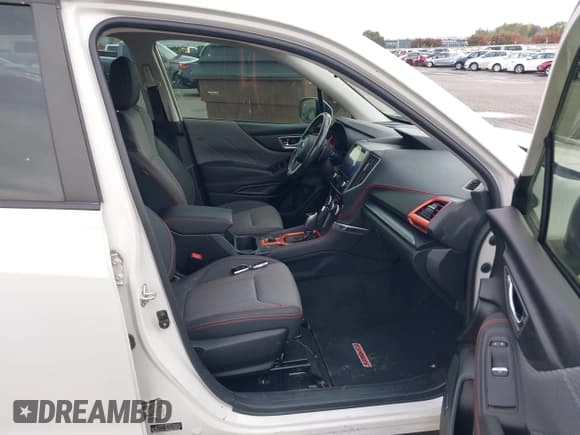 ✅ 2021 Subaru Forester Special Sports • VIN: JF2SKARC1MH574685 • Лот: 43615760. Опубликован ранее на IAAI с пробегом 123 385 миль. Бесплатный доступ к архиву аукционных продаж из США и подробный отчёт об истории автомобиля на DreamBid. Изображение 5.