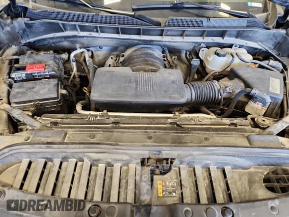 ✅ 2019 Chevrolet Silverado 1500 LT Trail Boss • VIN: 1GCPYFED1KZ426848 • Lot: 92284315. Wystawiony na Copart z przebiegiem 66 538 mil. Bezpłatny archiwum sprzedaży aukcyjnych z USA i szczegółowy raport historii pojazdu na DreamBid. Zdjęcie 11.