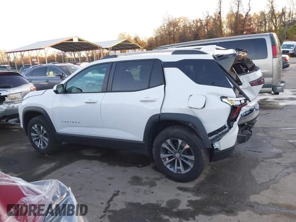 ✅ 2025 Chevrolet Equinox AWD LT • VIN: 3GNAXPEG1SL150100 • Lot: 43721924. Wystawiony na IAAI z przebiegiem 3 215 mil. Bezpłatny archiwum sprzedaży aukcyjnych z USA i szczegółowy raport historii pojazdu na DreamBid. Zdjęcie 14.