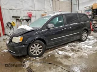 ✅ 2011 Chrysler Town & Country Touring • VIN: 2A4RR8DG4BR714090 • Lot: 94921175. Wystawiony na Copart z przebiegiem 271 452 mil. Bezpłatny archiwum sprzedaży aukcyjnych z USA i szczegółowy raport historii pojazdu na DreamBid. Zdjęcie 1.