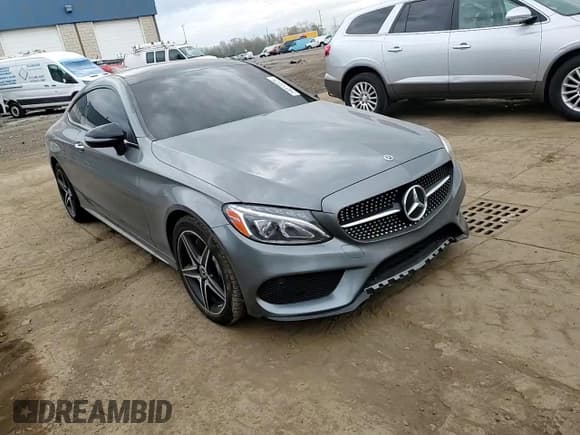 ✅ 2018 Mercedes-Benz C 300 • VIN: WDDWJ4KB7JF736919 • Lot: 54312225. Wystawiony na Copart z przebiegiem 109 794 mil. Bezpłatny archiwum sprzedaży aukcyjnych z USA i szczegółowy raport historii pojazdu na DreamBid. Zdjęcie 13.