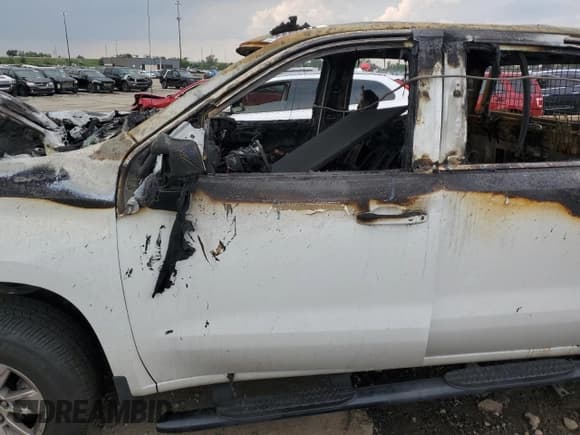 ✅ 2021 Chevrolet Silverado 1500 LT • VIN: 3GCUYDET0MG178514 • Lot: 66687235. Listed on Copart with Not provided. Free auction sales archive from the USA and detailed vehicle history report at DreamBid. Image 7.