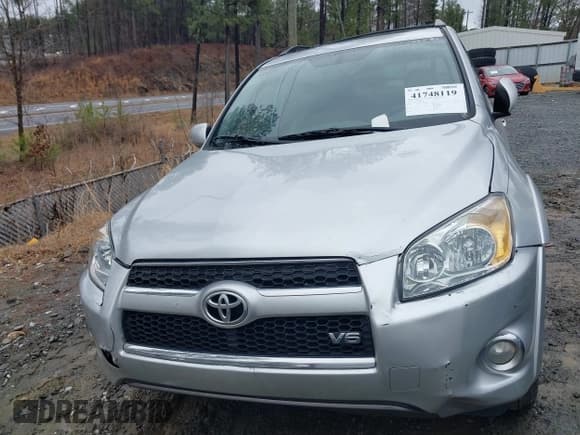 ✅ 2010 Toyota RAV4 Limited • VIN: 2T3YK4DV3AW008620 • Lot: 41748119. Listed on IAAI with 190,707 mi. Free auction sales archive from the USA and detailed vehicle history report at DreamBid. Image 12.