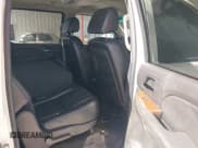 ✅ 2007 Chevrolet Suburban LT • VIN: 3GNFC16027G282217 • Lot: 42544911. Listed on IAAI with 266,888 mi. Free auction sales archive from the USA and detailed vehicle history report at DreamBid. Image 8.