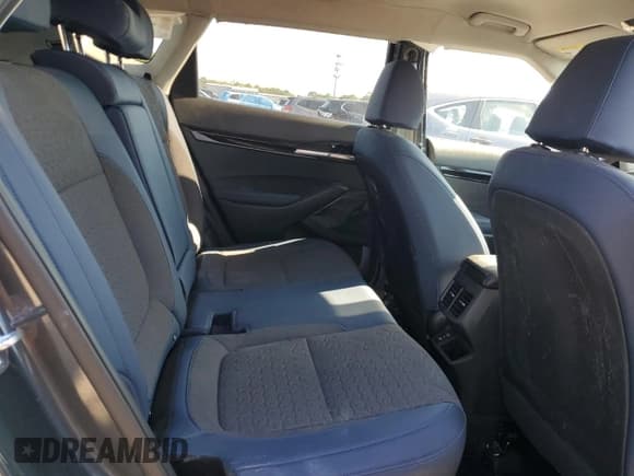 ✅ 2025 Kia Seltos S • VIN: KNDEUCAA0S7795399 • Lot: 69246145. Wystawiony na Copart z przebiegiem 2 325 mil. Bezpłatny archiwum sprzedaży aukcyjnych z USA i szczegółowy raport historii pojazdu na DreamBid. Zdjęcie 11.