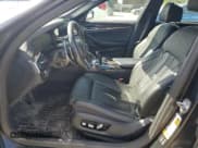 ✅ 2020 BMW 5 Series M550i xDrive • VIN: WBAJS7C06LCD61108 • Lot: 81955535. Wystawiony na Copart z przebiegiem 78 398 mil. Bezpłatny archiwum sprzedaży aukcyjnych z USA i szczegółowy raport historii pojazdu na DreamBid. Zdjęcie 7.