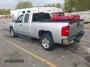 ✅ 2010 Chevrolet Silverado 1500 LS • VIN: 1GCSCREA0AZ144604 • Lot: 43461702. Listed on IAAI with 124,686 mi. Free auction sales archive from the USA and detailed vehicle history report at DreamBid. Image 3.