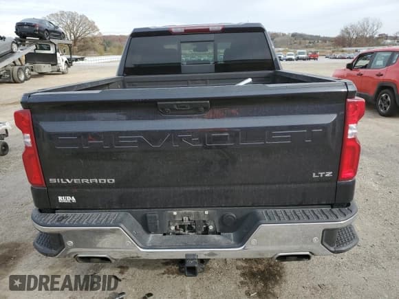 ✅ 2024 Chevrolet Silverado 1500 LTZ • VIN: 1GCUDGEL1RZ303055 • Лот: 91652165. Опубликован ранее на Copart с пробегом 53 417 миль. Бесплатный доступ к архиву аукционных продаж из США и подробный отчёт об истории автомобиля на DreamBid. Изображение 6.