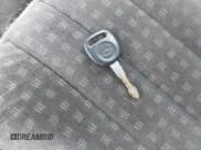 ✅ 2000 Chevrolet S-10 LS • VIN: 1GCCS1955YK271177 • Лот: 40955750. Опубликован ранее на IAAI с пробегом 298 412 миль. Бесплатный доступ к архиву аукционных продаж из США и подробный отчёт об истории автомобиля на DreamBid. Изображение 11.