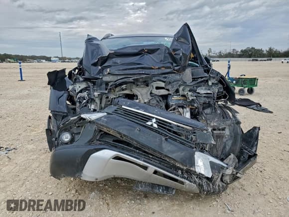 ✅ 2016 Mitsubishi Outlander SEL • VIN: JA4AP4AWXGZ028446 • Lot: 95545335. Listed on Copart with Not provided. Free auction sales archive from the USA and detailed vehicle history report at DreamBid. Image 5.