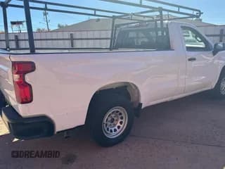 ✅ 2019 Chevrolet Silverado 1500 Work Truck • VIN: 3GCNWAEF8KG178647 • Lot: 81751314. Wystawiony na Copart z przebiegiem 102 883 mil. Bezpłatny archiwum sprzedaży aukcyjnych z USA i szczegółowy raport historii pojazdu na DreamBid. Zdjęcie 4.